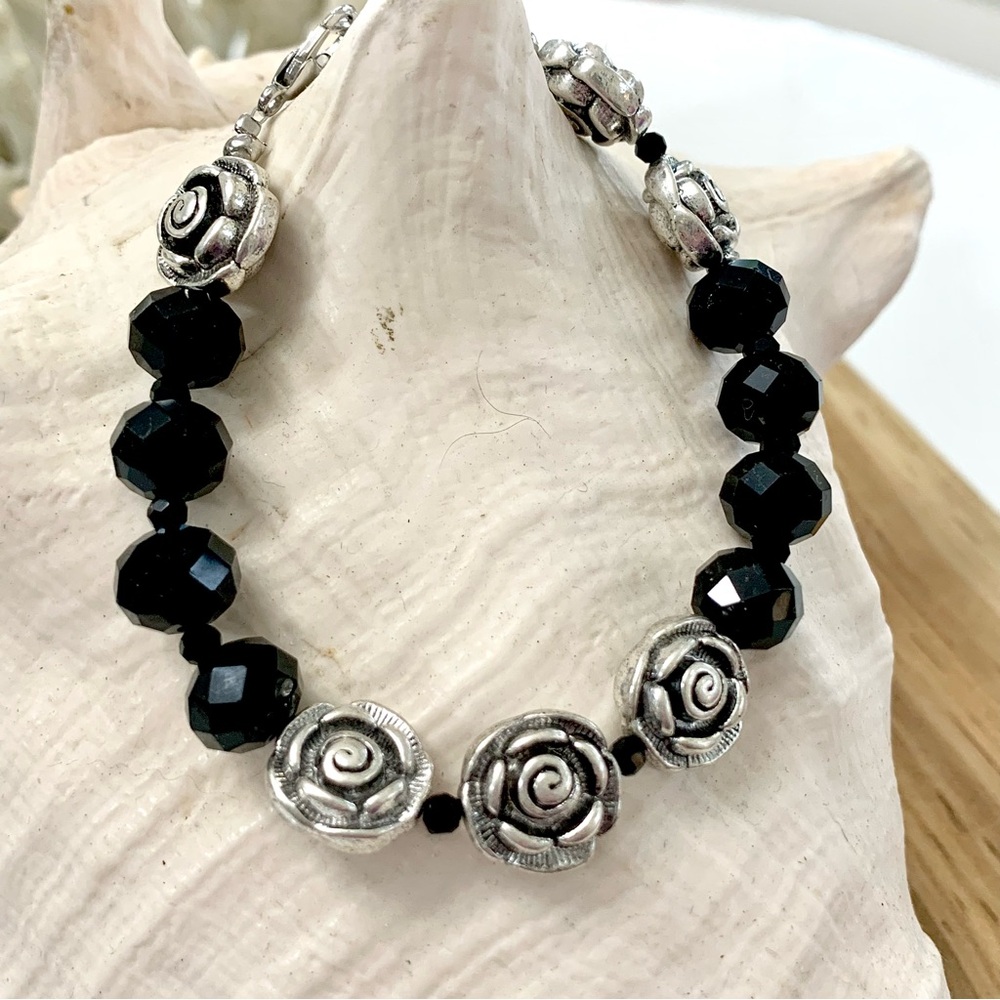 Triple Silver Rose Black Beaded Bracelet - Picture 3 of 3
